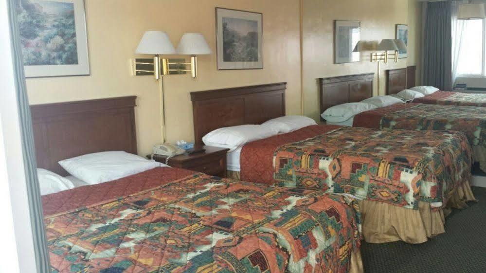 Big Chile Inn & Suites Las Cruces Extérieur photo